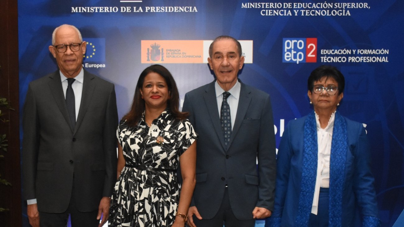 Mescyt Presenta Siniescyt La Plataforma Que Transformar La